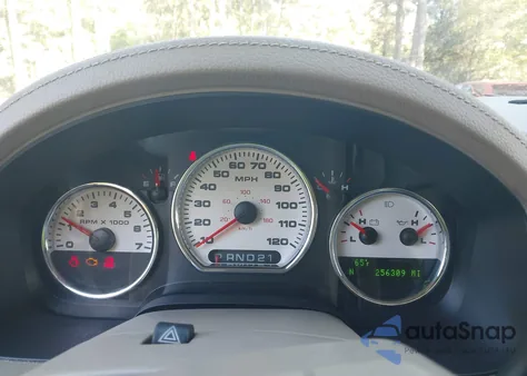 2004 Ford F-150 Fx4/Lariat/Xlt from USA, damaged, VIN 1FTPW14564KC11240